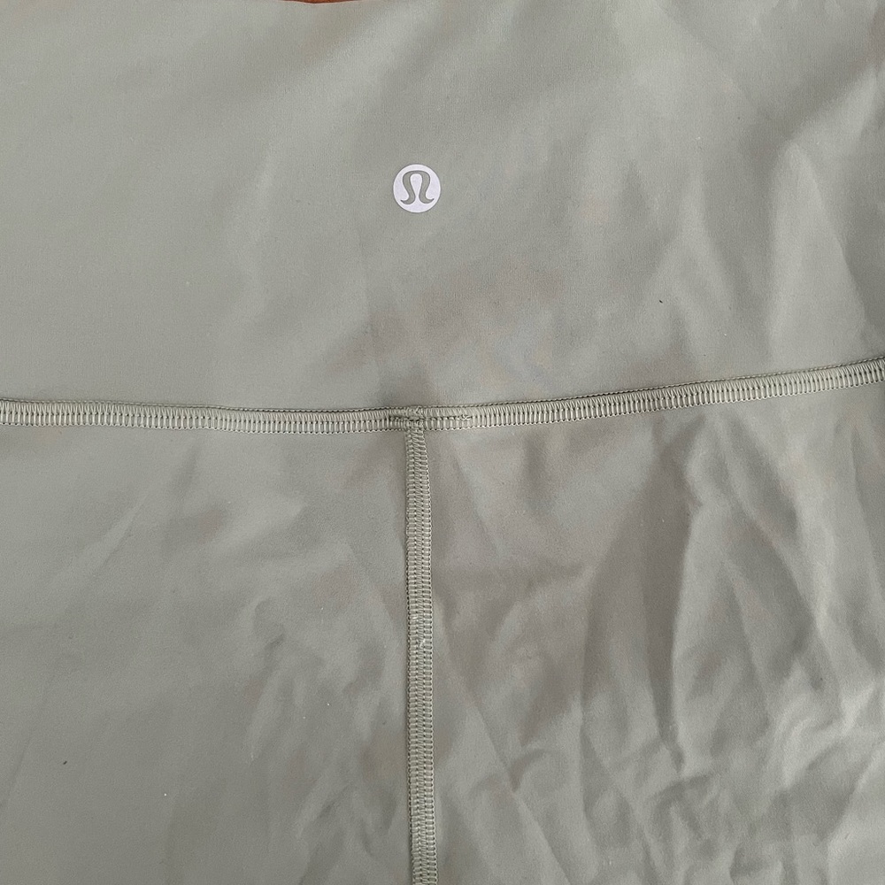 Lululemon - Wunder Train High-Rise Tight 25" in Willow Green